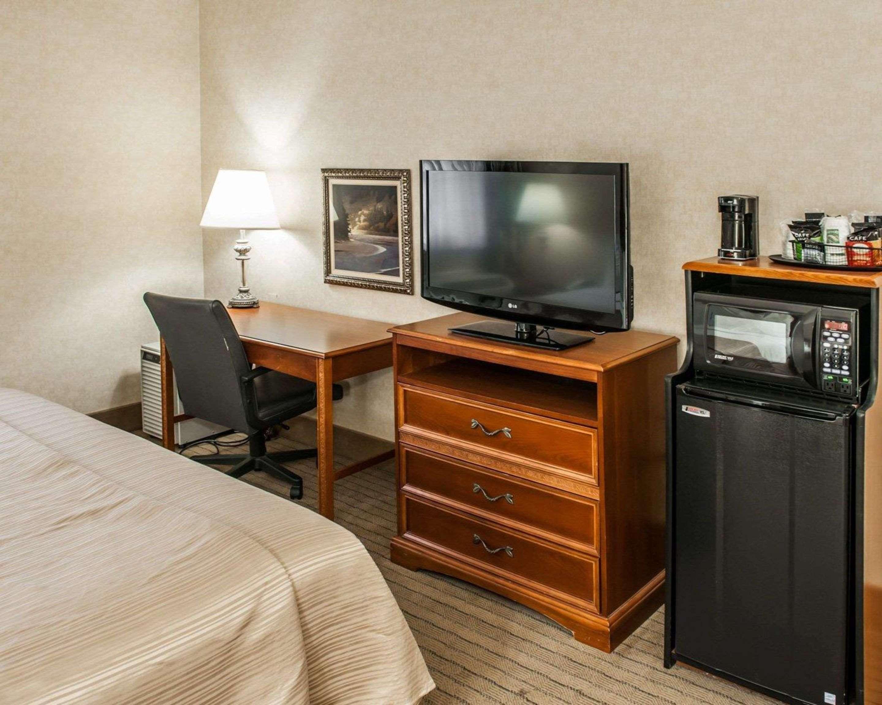 Quality Inn Castleton Ngoại thất bức ảnh