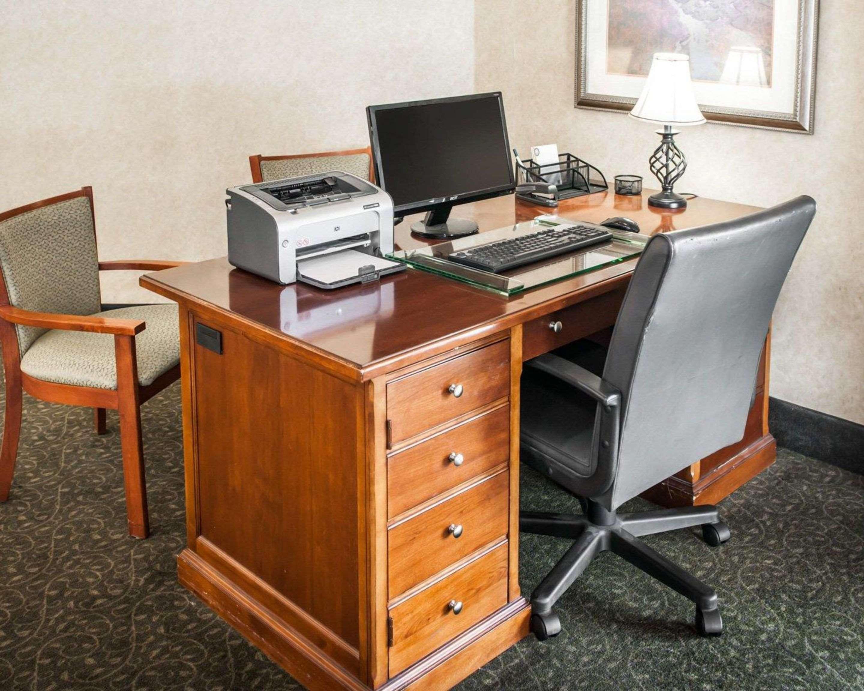 Quality Inn Castleton Ngoại thất bức ảnh
